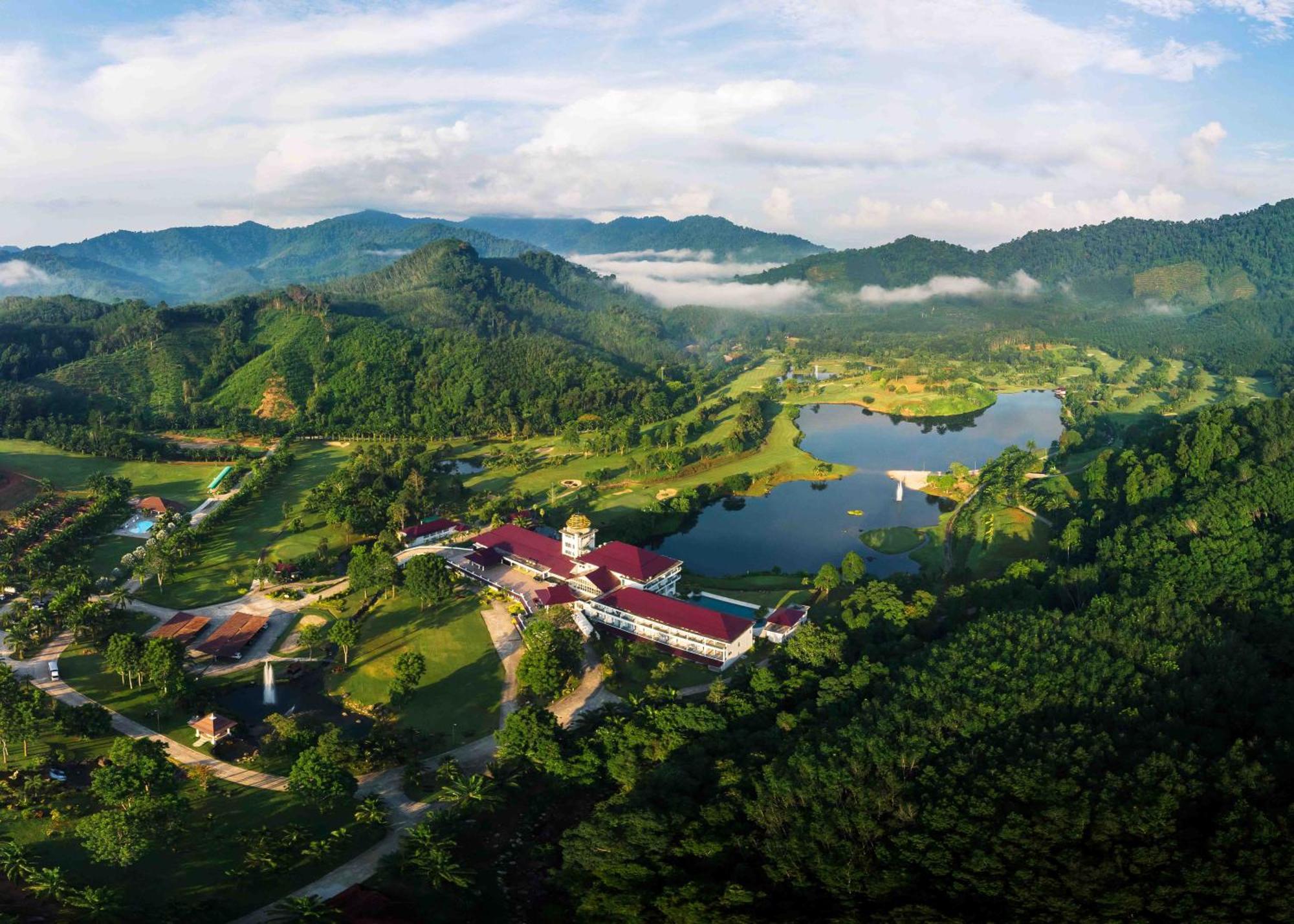 Katathong Golf Resort & Spa Пхангнга Экстерьер фото